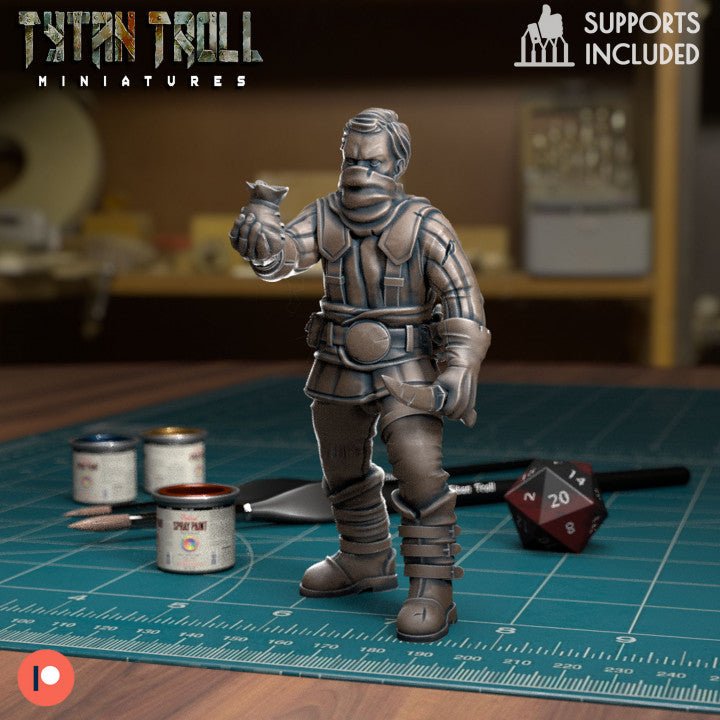 Brigand Bandit Miniature | B - Tabletop RPG & D&D miniature. Perfect for wargaming & collectors