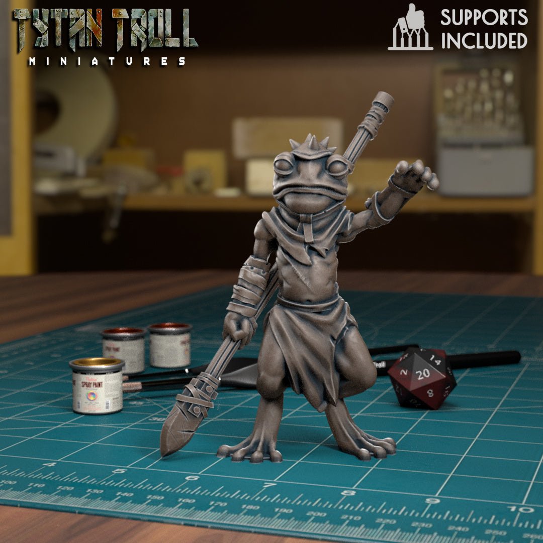 Frog Folk Fighter Miniature | C - Tabletop RPG & D&D miniature. Perfect for wargaming & collectors