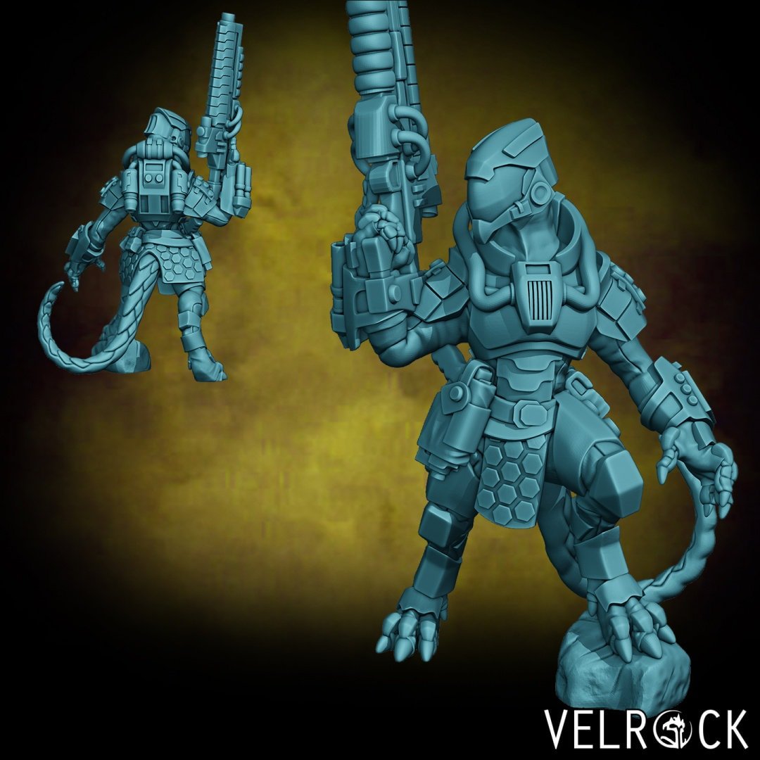 Female Heavy Lizardmen Miniature | A - Tabletop RPG & D&D miniature. Perfect for wargaming & collectors