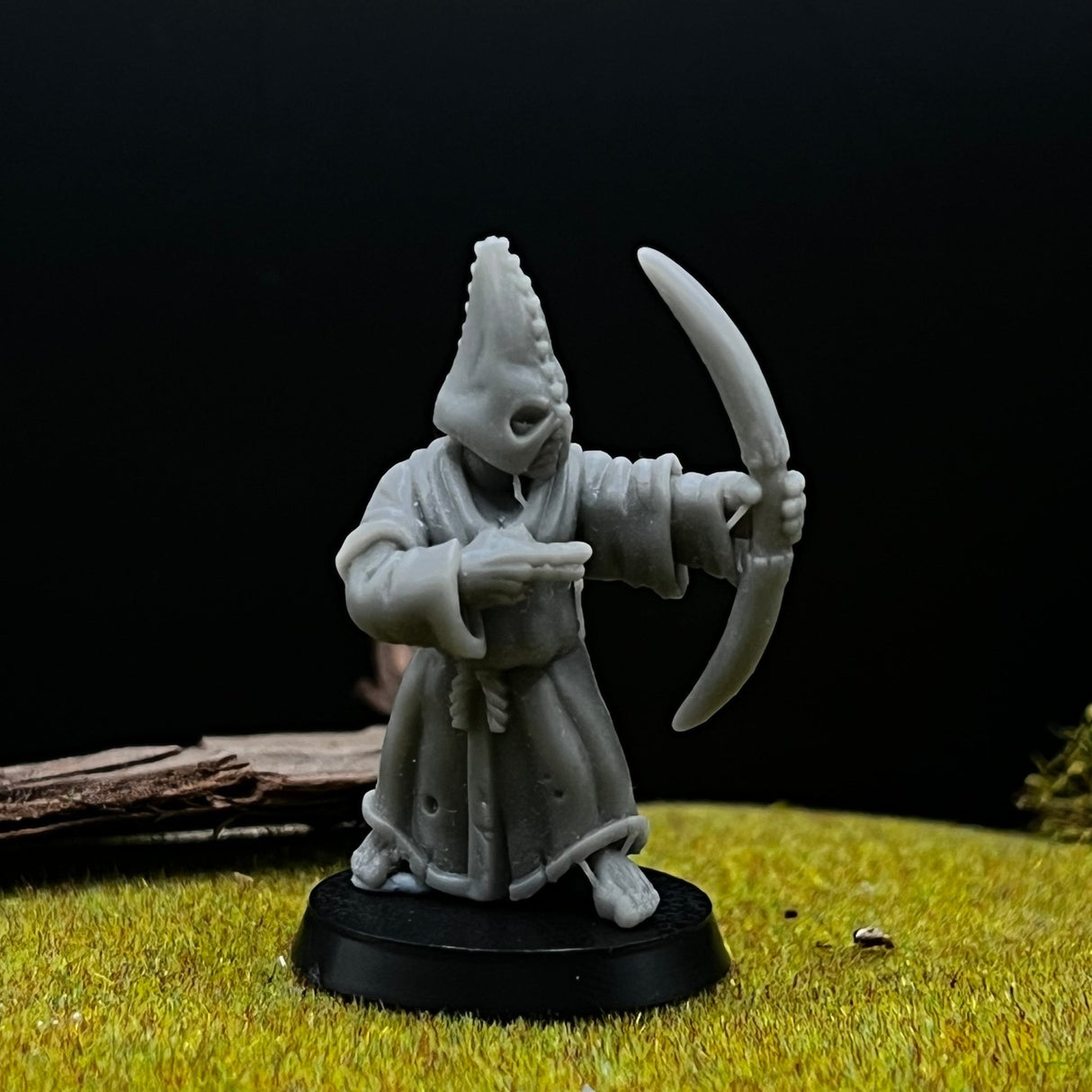 Human Cultist Miniature | Set of 3 - Tabletop RPG & D&D miniature. Perfect for wargaming & collectors