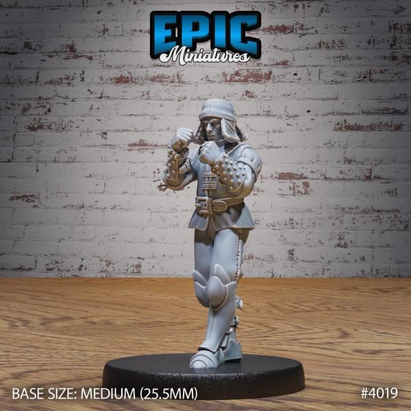 Merchants Miniature | 4019 - Tabletop RPG & D&D miniature. Perfect for wargaming & collectors