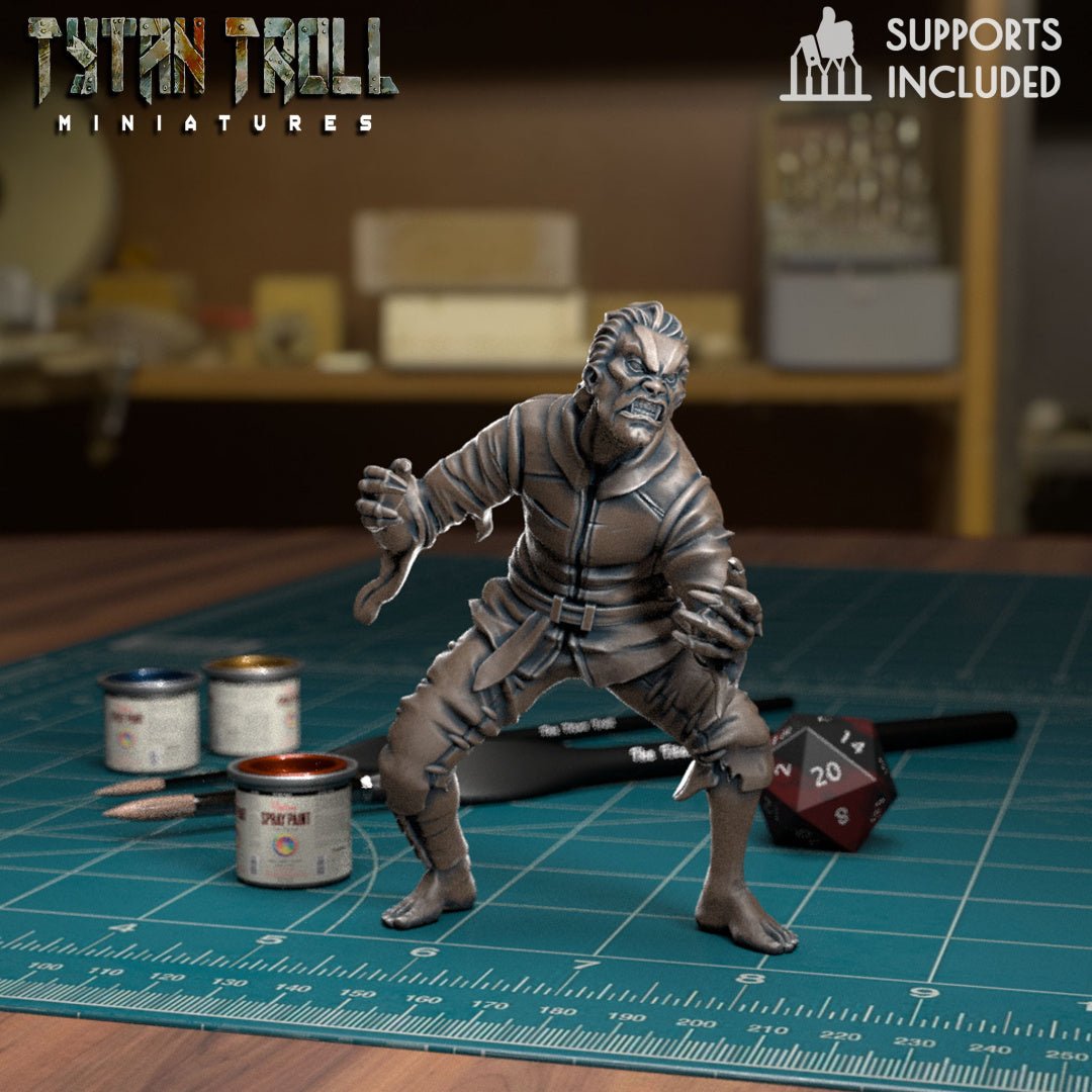 Old Vampires Miniature | A - Tabletop RPG & D&D miniature. Perfect for wargaming & collectors