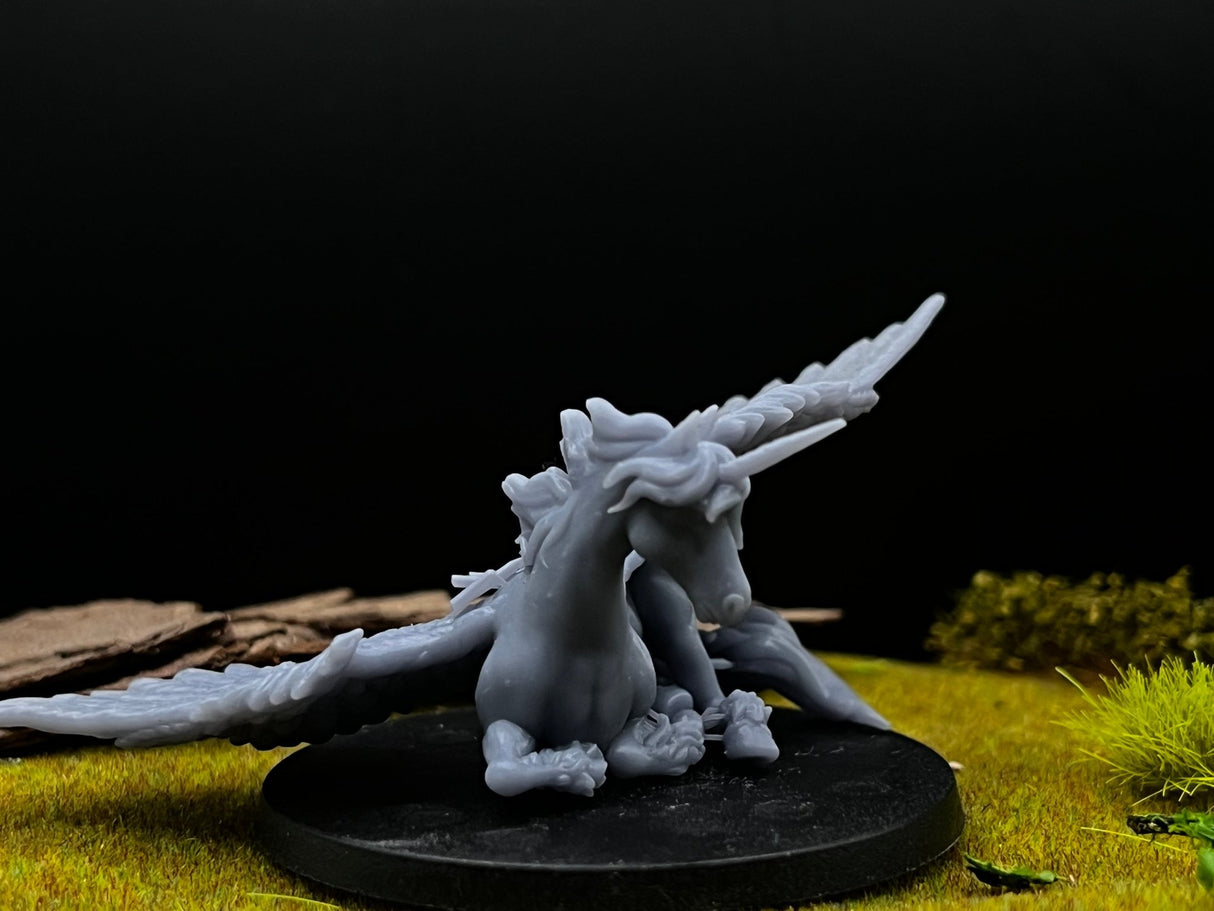 Unicorn, Pegasus Miniature | Full Set All Models - Tabletop RPG & D&D miniature. Perfect for wargaming & collectors