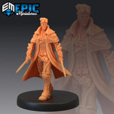 Adventurer Isaac Miniature | C - Tabletop RPG & D&D miniature. Perfect for wargaming & collectors