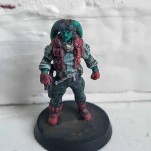 Alien Smuggler Miniature - Set of 4 - 28mm