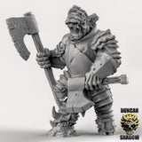 Heavy Armoured Elite Beastmen Miniature | B - Tabletop RPG & D&D miniature. Perfect for wargaming & collectors