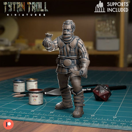 Brigand Bandit Miniature - B - 32mm