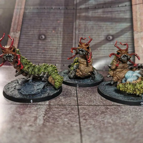 Carrion Bug Miniature - Set of 3 - 28mm