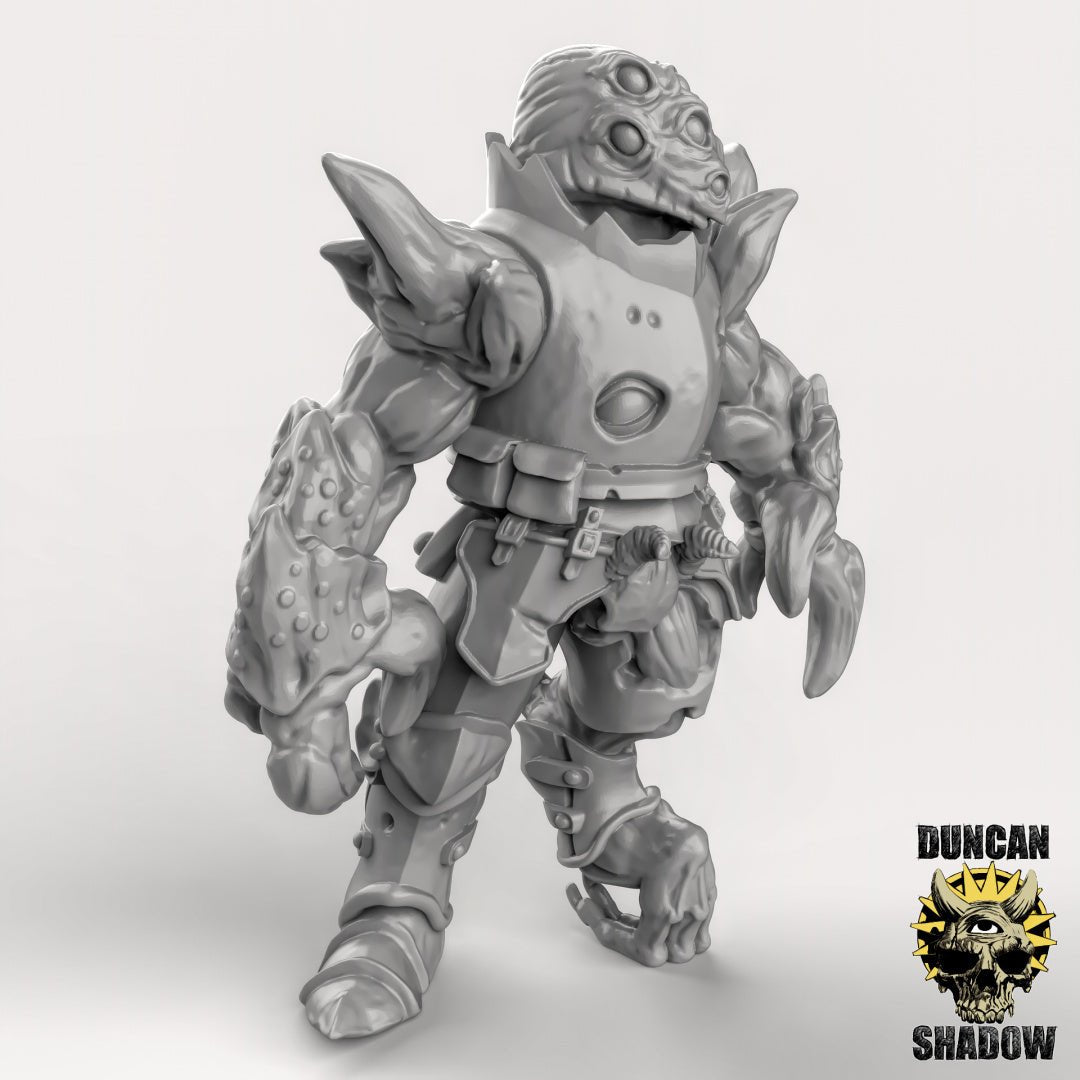 Chaos Warrior Miniature - D - 32mm