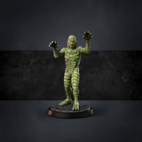 Creepy gang, bandits Miniature | The Creature - Tabletop RPG & D&D miniature. Perfect for wargaming & collectors