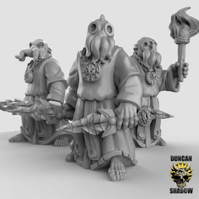 mindflayer worshipers cult Miniature with weapons | Set of 3 - Tabletop RPG & D&D miniature. Perfect for wargaming & collectors