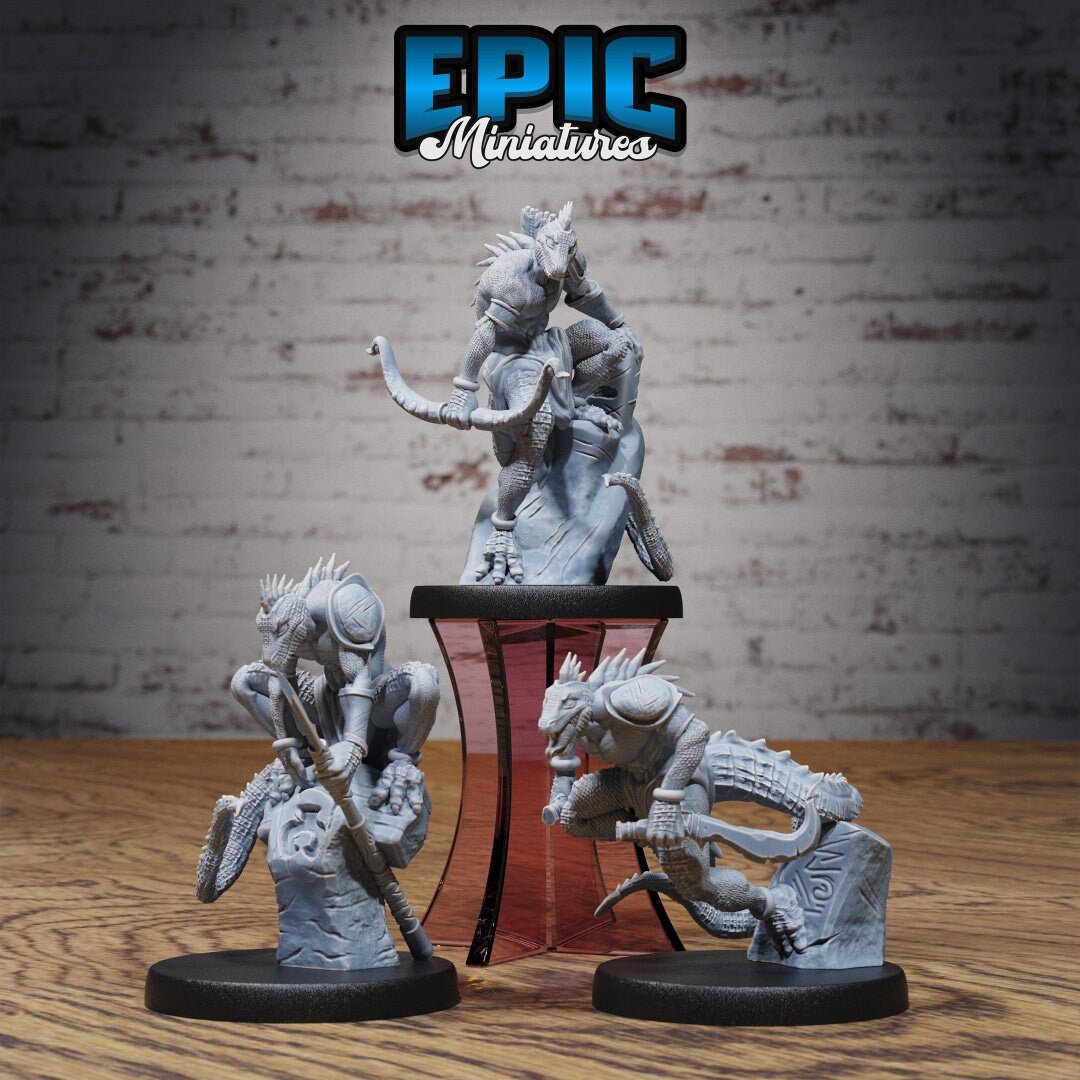 Dragonborn Assassin Miniature - Set of 3 - 28mm