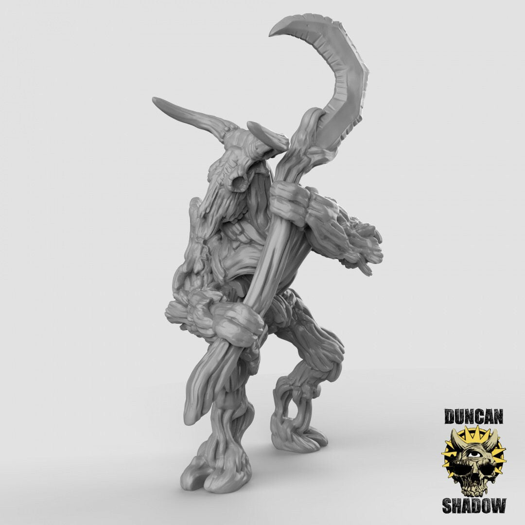 Dryad Predators with Sythes Miniature | A - Tabletop RPG & D&D miniature. Perfect for wargaming & collectors