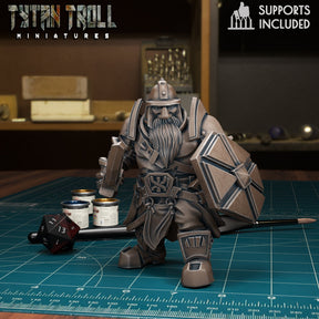 Dwarven Royal Guard Miniature | Guard 1 - Tabletop RPG & D&D miniature. Perfect for wargaming & collectors