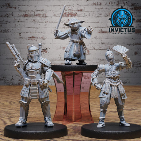 East Space Wanderers Miniature | Set of 3 - Tabletop RPG & D&D miniature. Perfect for wargaming & collectors