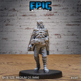 Elven Tavern Adventurer Miniature | 4385 - Tabletop RPG & D&D miniature. Perfect for wargaming & collectors