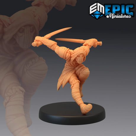 Elves Goblins Miniature | C - Tabletop RPG & D&D miniature. Perfect for wargaming & collectors