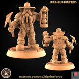 Engineer And Mining Dwarf Miniature | D - Tabletop RPG & D&D miniature. Perfect for wargaming & collectors
