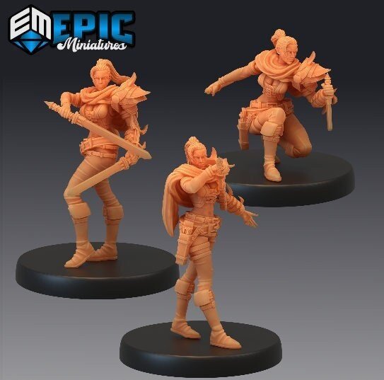 Female Assassin Miniature | Set of 3 - Tabletop RPG & D&D miniature. Perfect for wargaming & collectors