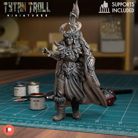 Female Druid Miniature | D - Tabletop RPG & D&D miniature. Perfect for wargaming & collectors