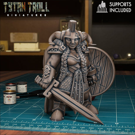 Female Dwarf Miniature | C - Tabletop RPG & D&D miniature. Perfect for wargaming & collectors