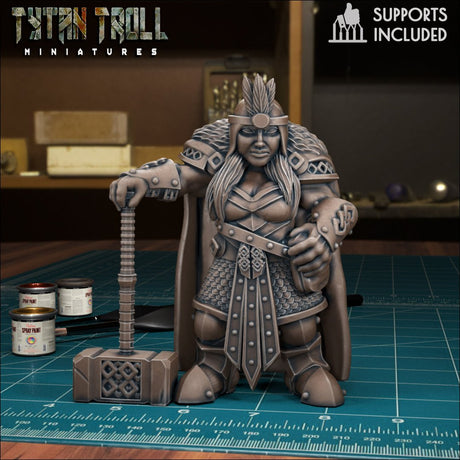 Female Dwarf Miniature | E - Tabletop RPG & D&D miniature. Perfect for wargaming & collectors