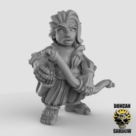 Female Halfling, Hobbit Miniature | Middle - Tabletop RPG & D&D miniature. Perfect for wargaming & collectors