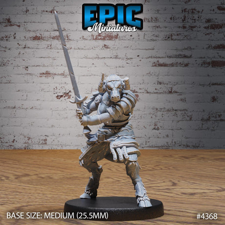 Female Minotaur Warrior Miniature | 4368 - Tabletop RPG & D&D miniature. Perfect for wargaming & collectors