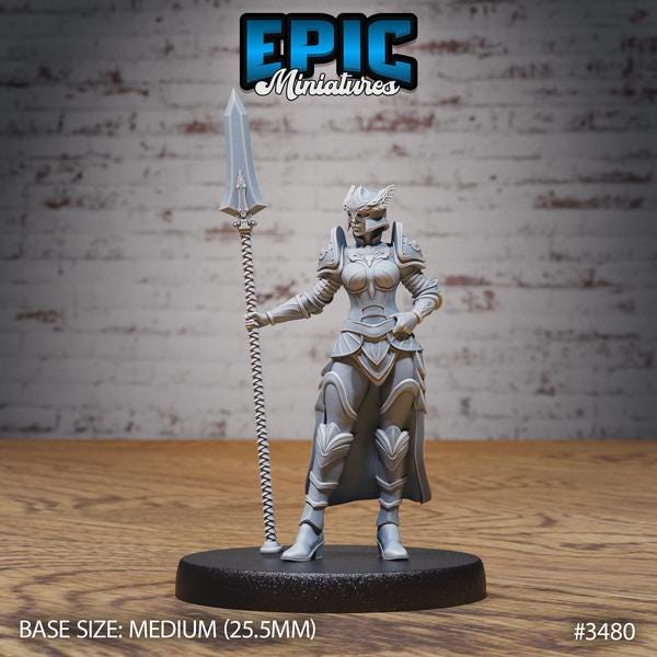 Female Paladin Miniature - 3480 - 32mm