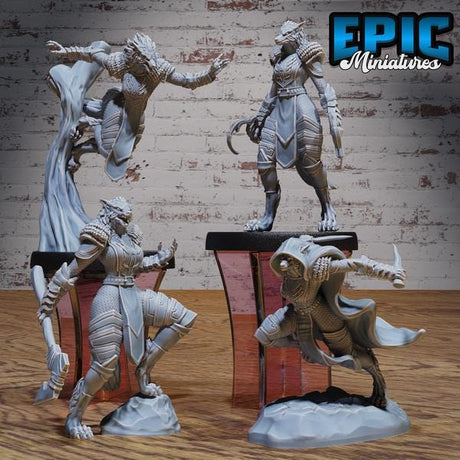 Female Rogue Werewolf Miniature | Full Set All Models - Tabletop RPG & D&D miniature. Perfect for wargaming & collectors
