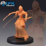Female Samurai Miniature | C - Tabletop RPG & D&D miniature. Perfect for wargaming & collectors