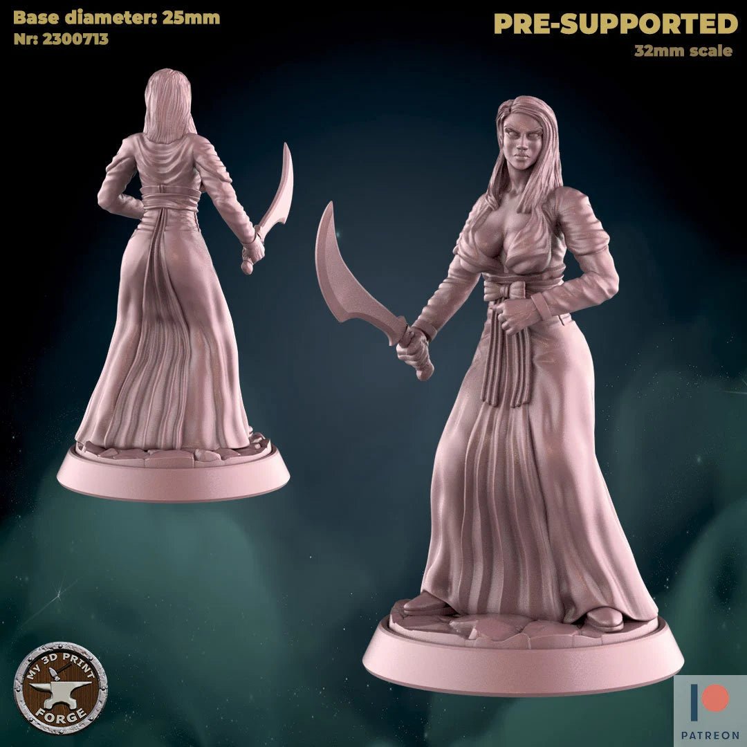 Female Warlock Miniature - A - 28mm