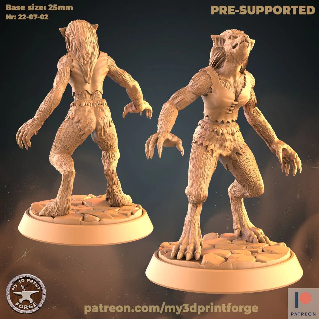 Female Wolf Miniature - A - 28mm