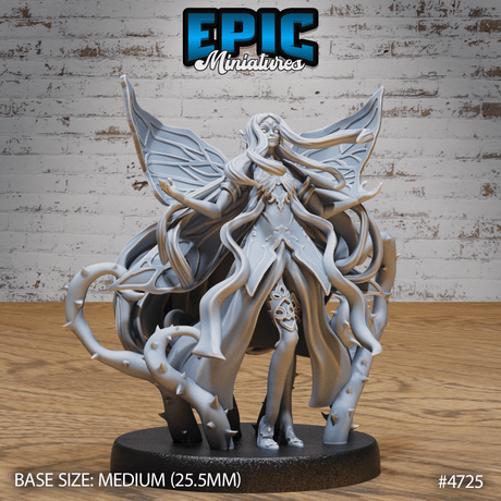 Fey Adventurer Female Miniature | B - Tabletop RPG & D&D miniature. Perfect for wargaming & collectors
