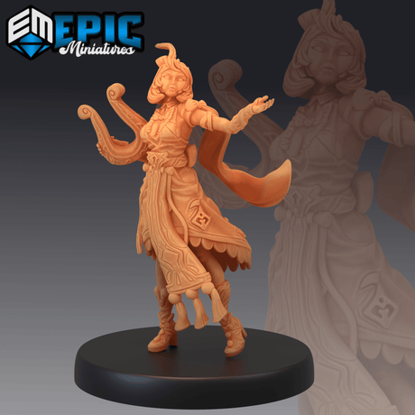 Fiona Bard Miniature | C - Tabletop RPG & D&D miniature. Perfect for wargaming & collectors