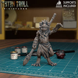 Frog Folk Fighter Miniature | C - Tabletop RPG & D&D miniature. Perfect for wargaming & collectors