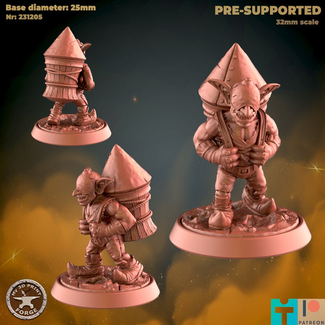 Goblin Rocket Mechanic Miniature | A - Tabletop RPG & D&D miniature. Perfect for wargaming & collectors