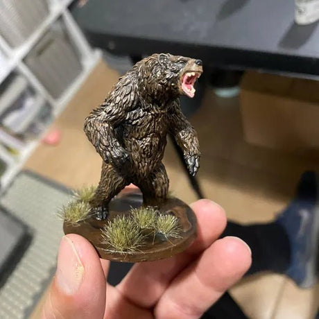 Grizzly Bear Miniature - set of 5 - 28mm