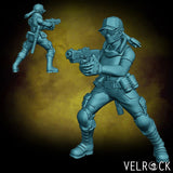 female Guardsmen Miniature | E - Tabletop RPG & D&D miniature. Perfect for wargaming & collectors