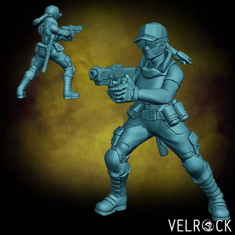 female Guardsmen Miniature | E - Tabletop RPG & D&D miniature. Perfect for wargaming & collectors