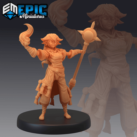 Half Gnome Miniature | C - Tabletop RPG & D&D miniature. Perfect for wargaming & collectors
