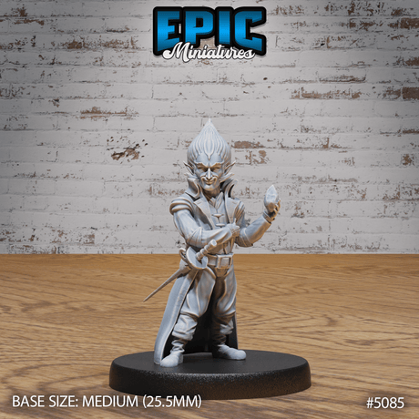 Halfling Noble Miniature | B - Tabletop RPG & D&D miniature. Perfect for wargaming & collectors
