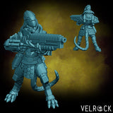Female Heavy Lizardmen Miniature | C - Tabletop RPG & D&D miniature. Perfect for wargaming & collectors