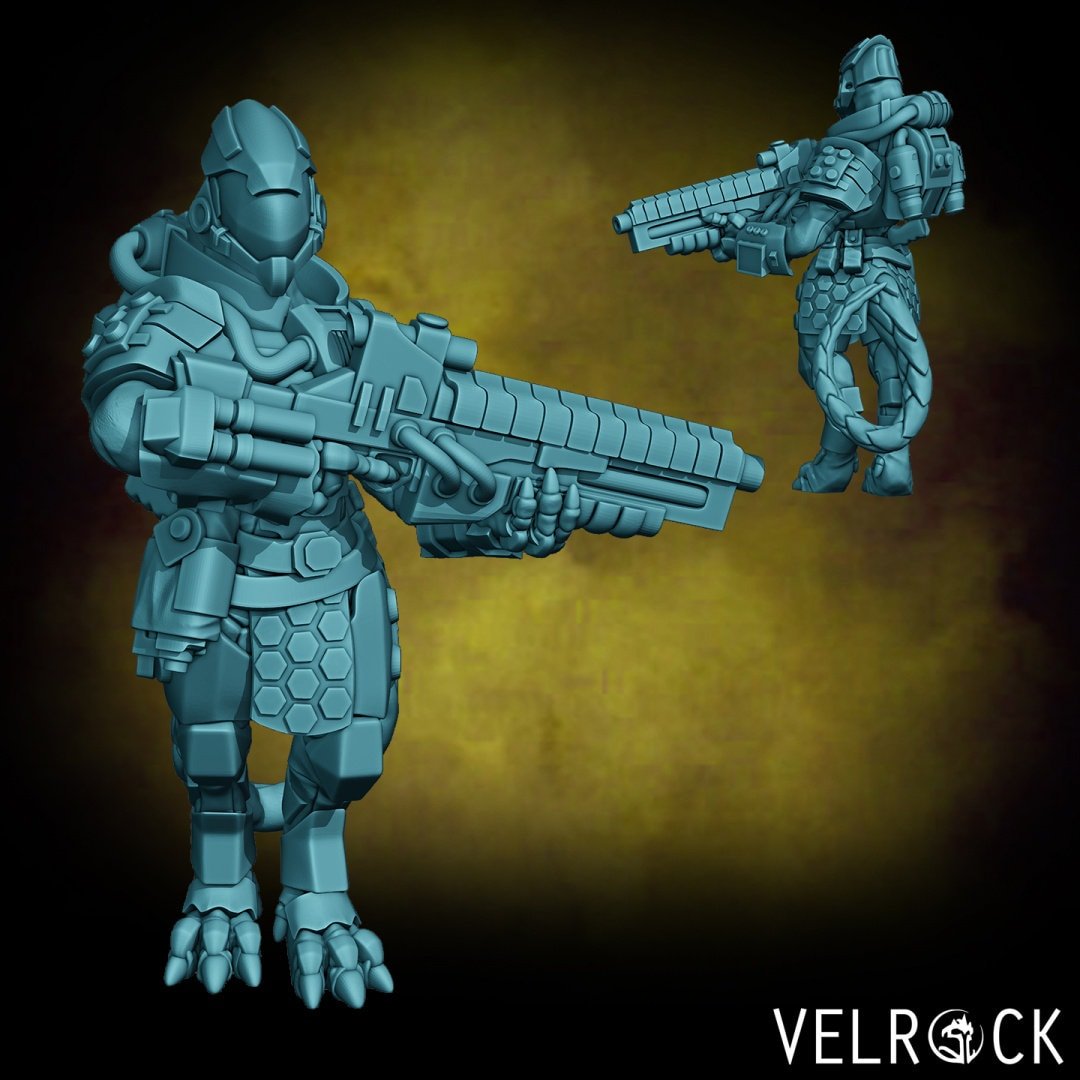 Female Heavy Lizardmen Miniature | D - Tabletop RPG & D&D miniature. Perfect for wargaming & collectors