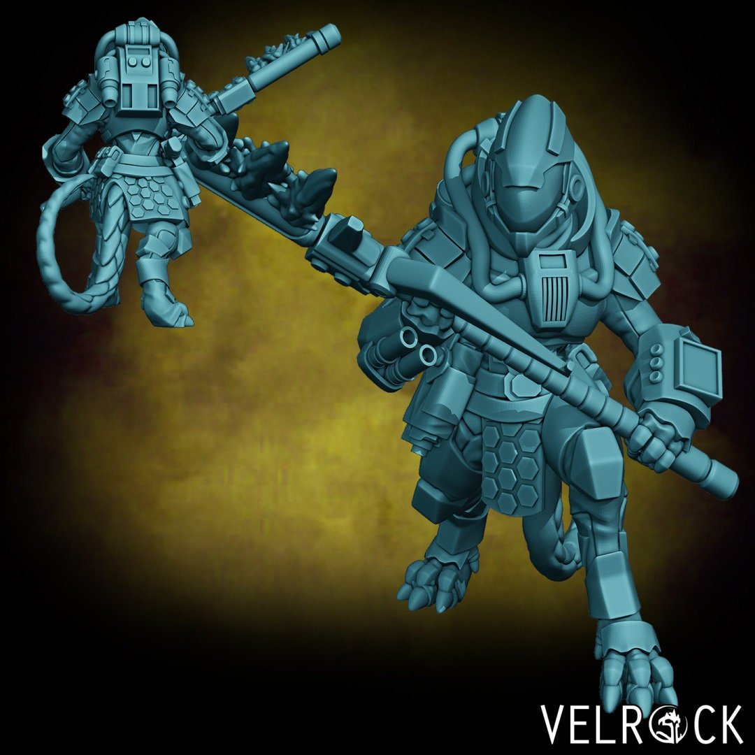 Female Heavy Lizardmen Miniature | F - Tabletop RPG & D&D miniature. Perfect for wargaming & collectors