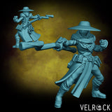 Human Hunter Miniature | I - Tabletop RPG & D&D miniature. Perfect for wargaming & collectors