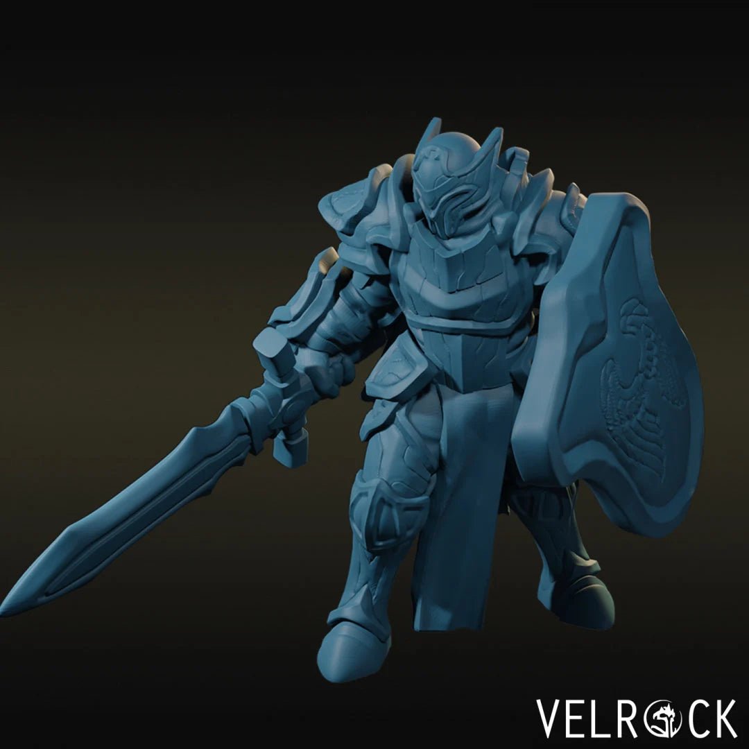 Human Paladin Miniature - C - 28mm