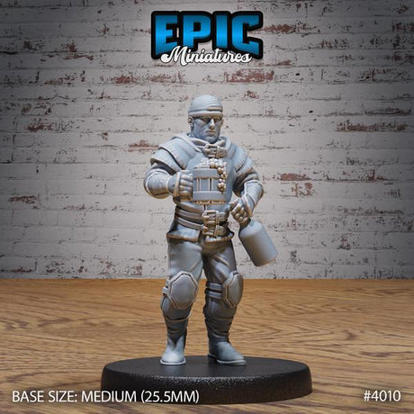 Human Villager NPC Miniature | 4010 - Tabletop RPG & D&D miniature. Perfect for wargaming & collectors
