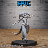 Jester Girl Miniature | B - Tabletop RPG & D&D miniature. Perfect for wargaming & collectors