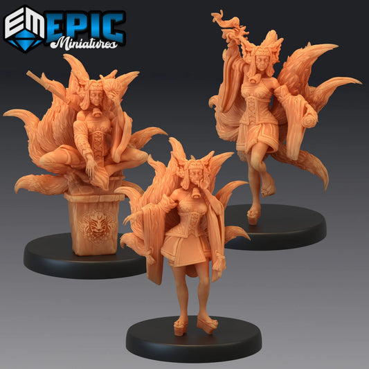 Kitsune Girl Miniature - Set of 3 - 28mm